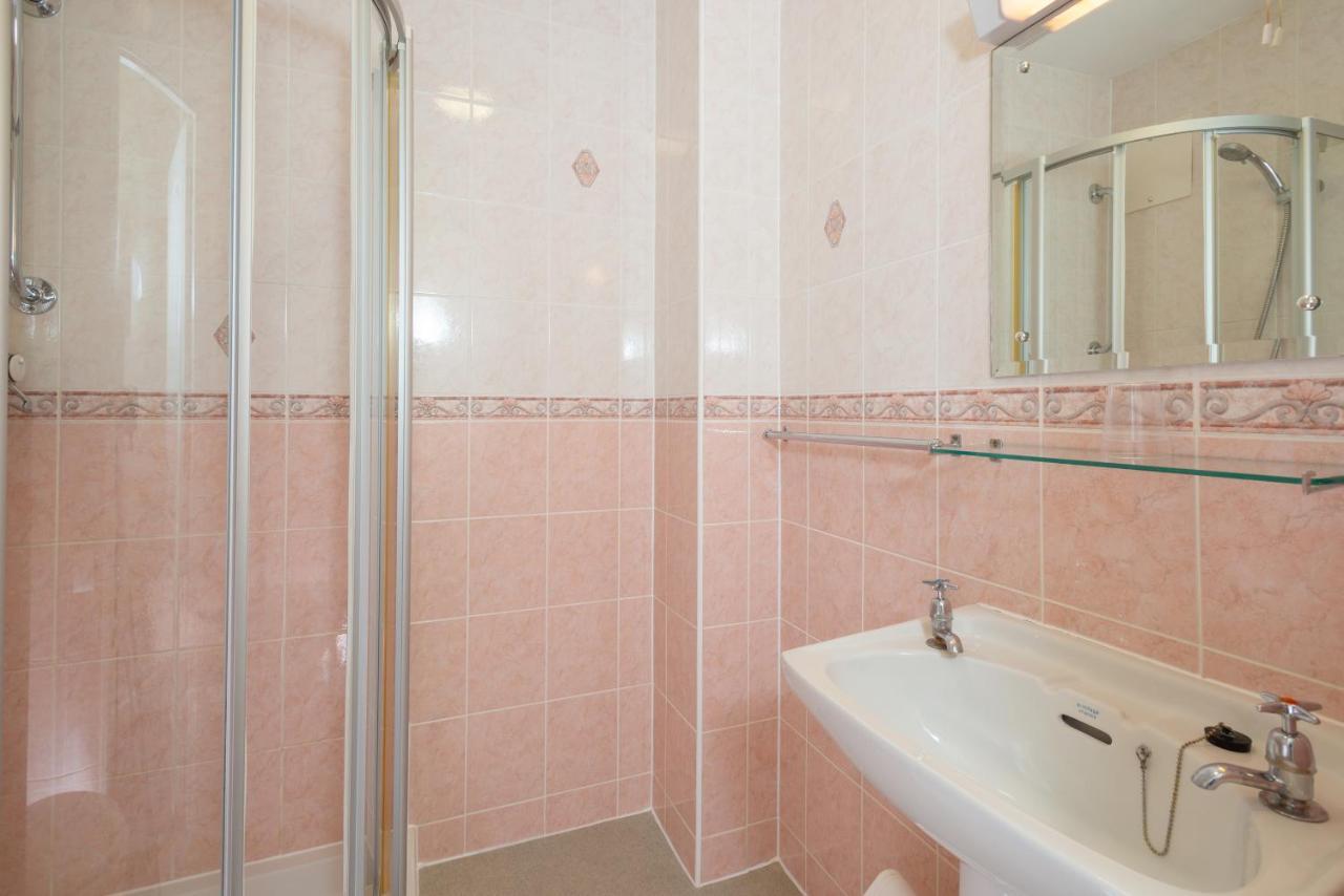 The Crown Hotel Веймут Екстер'єр фото